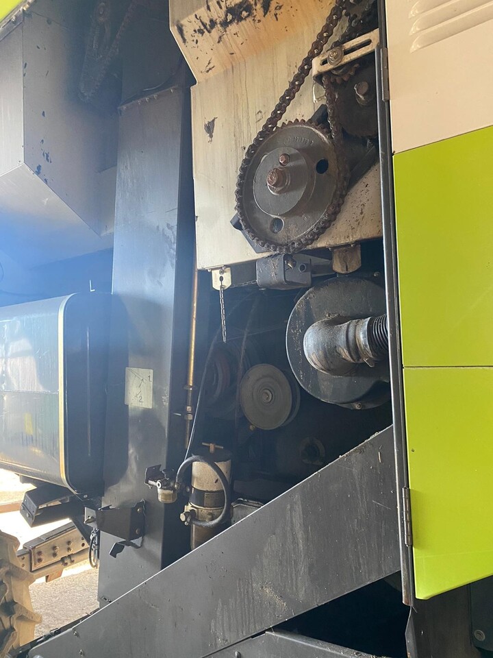 Käändtelg - Põllutööseade Claas Mega 360 [CZĘŚCI] - Zwrotnica: pilt 16