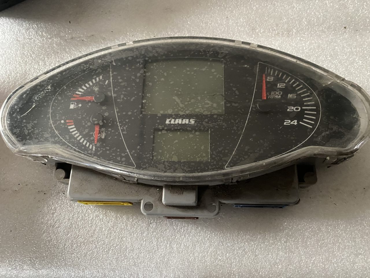 Claas Wyświetlacz | Zegar | Licznik - 2182450.0 - Armatuurlaud - Põllutööseade: pilt 1 Claas Wyświetlacz | Zegar | Licznik - 2182450.0 - Armatuurlaud - Põllutööseade: pilt 1
