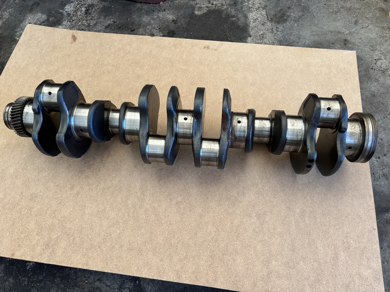 Cummins 6CT8.3 Wał korbowy silnika / CASE J917443 J918986 3918986 3917443 - Väntvõll - Põllutööseade: pilt 5 Cummins 6CT8.3 Wał korbowy silnika / CASE J917443 J918986 3918986 3917443 - Väntvõll - Põllutööseade: pilt 5