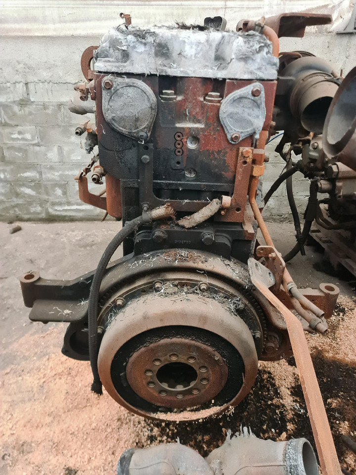 Cummins QSX15 Silnik Blok Miska Olejowa Wał Korbowy Koło Zamachowe Tłok Korbowód CZĘŚCI - Väntvõll - Põllutööseade: pilt 2 Cummins QSX15 Silnik Blok Miska Olejowa Wał Korbowy Koło Zamachowe Tłok Korbowód CZĘŚCI - Väntvõll - Põllutööseade: pilt 2