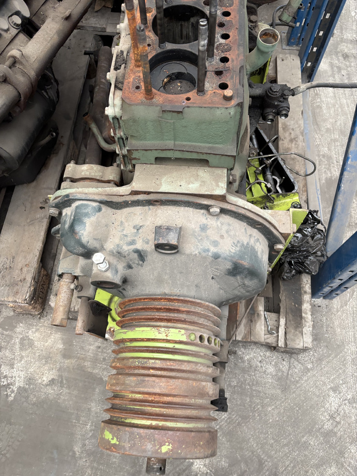 Daimler Benz Mercedes OM352 352.900 Silnik Części - Mootor ja varuosad - Põllutööseade: pilt 5 Daimler Benz Mercedes OM352 352.900 Silnik Części - Mootor ja varuosad - Põllutööseade: pilt 5