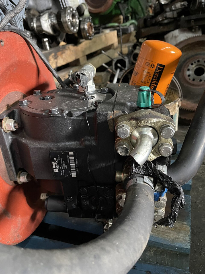 Danfos-pompa jazdy-hydrostat/pompa jazdy Merlo 40.7 - Hüdrauliline pump - Teleskooplaadur: pilt 1 Danfos-pompa jazdy-hydrostat/pompa jazdy Merlo 40.7 - Hüdrauliline pump - Teleskooplaadur: pilt 1