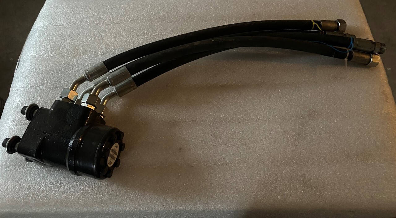 Danfoss OSPC 200 CN Orbitrol - Juhtimine - Põllutööseade: pilt 2 Danfoss OSPC 200 CN Orbitrol - Juhtimine - Põllutööseade: pilt 2