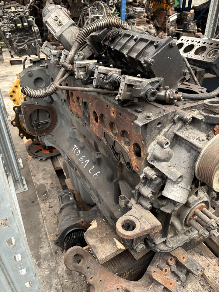 Deutz TCD 6.1L6 C4ST120 Silnik CZĘŚCI - Mootor ja varuosad - Põllutööseade: pilt 1 Deutz TCD 6.1L6 C4ST120 Silnik CZĘŚCI - Mootor ja varuosad - Põllutööseade: pilt 1