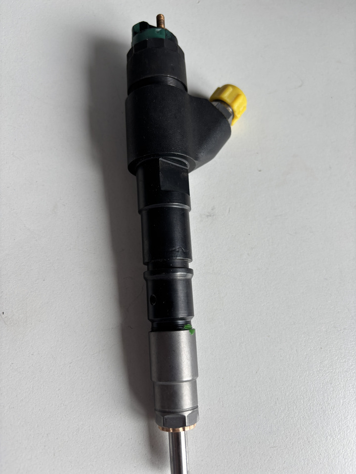 Deutz TCD2013L62V - wtryskiwacz 04289311 04290986 0986435548 - Sissepritse: pilt 1 Deutz TCD2013L62V - wtryskiwacz 04289311 04290986 0986435548 - Sissepritse: pilt 1