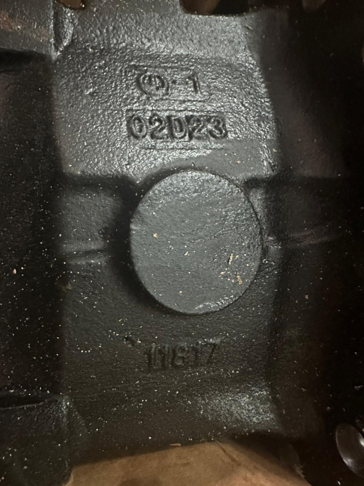 Deutz agrovector obudowa mostu pochwa mostu carraro 11817 - Telg ja varuosad - Põllutööseade: pilt 4 Deutz agrovector obudowa mostu pochwa mostu carraro 11817 - Telg ja varuosad - Põllutööseade: pilt 4