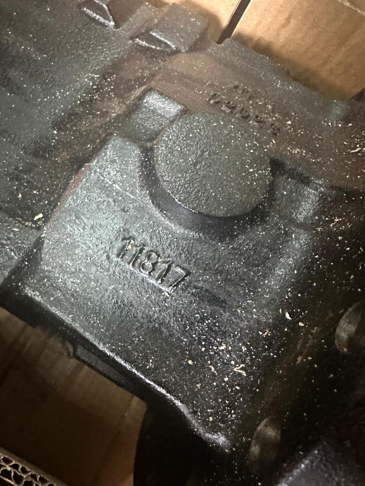 Deutz agrovector obudowa mostu pochwa mostu carraro 11817 - Telg ja varuosad - Põllutööseade: pilt 2 Deutz agrovector obudowa mostu pochwa mostu carraro 11817 - Telg ja varuosad - Põllutööseade: pilt 2