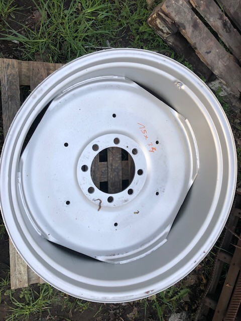 Deutz dx valtra Massey Ferguson Claas felga 15x34 - Velg - Põllutööseade: pilt 1 Deutz dx valtra Massey Ferguson Claas felga 15x34 - Velg - Põllutööseade: pilt 1