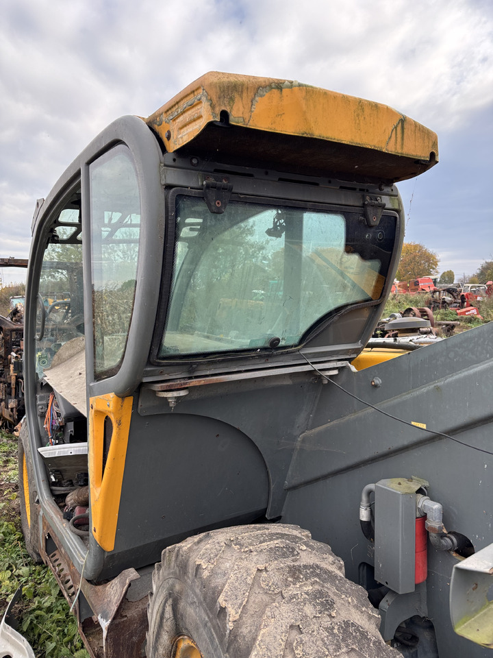 Dieci 185 - Ładowarka Teleskopowa - Kabina Szyba Dach - Aken ja varuosad - Teleskooplaadur: pilt 2 Dieci 185 - Ładowarka Teleskopowa - Kabina Szyba Dach - Aken ja varuosad - Teleskooplaadur: pilt 2