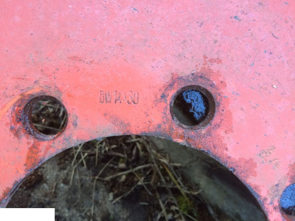 FELGA DW 14x30 OPONA goodyear 18.4/15 - 30 , aliance 18.4/15-30 - Komplektne ratas - Põllutööseade: pilt 1 FELGA DW 14x30 OPONA goodyear 18.4/15 - 30 , aliance 18.4/15-30 - Komplektne ratas - Põllutööseade: pilt 1