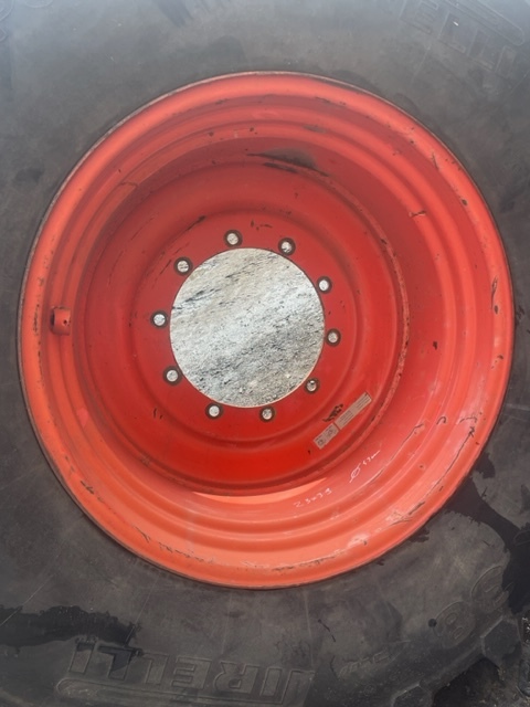 Felga claas xerion DW23x38 , Dw 23x38 - Velg - Põllutööseade: pilt 1 Felga claas xerion DW23x38 , Dw 23x38 - Velg - Põllutööseade: pilt 1