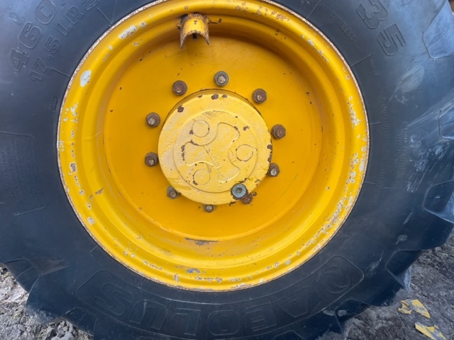 Felgi 10 szpilek Manitou JCB 4szt. - Velg - Põllutööseade: pilt 2 Felgi 10 szpilek Manitou JCB 4szt. - Velg - Põllutööseade: pilt 2