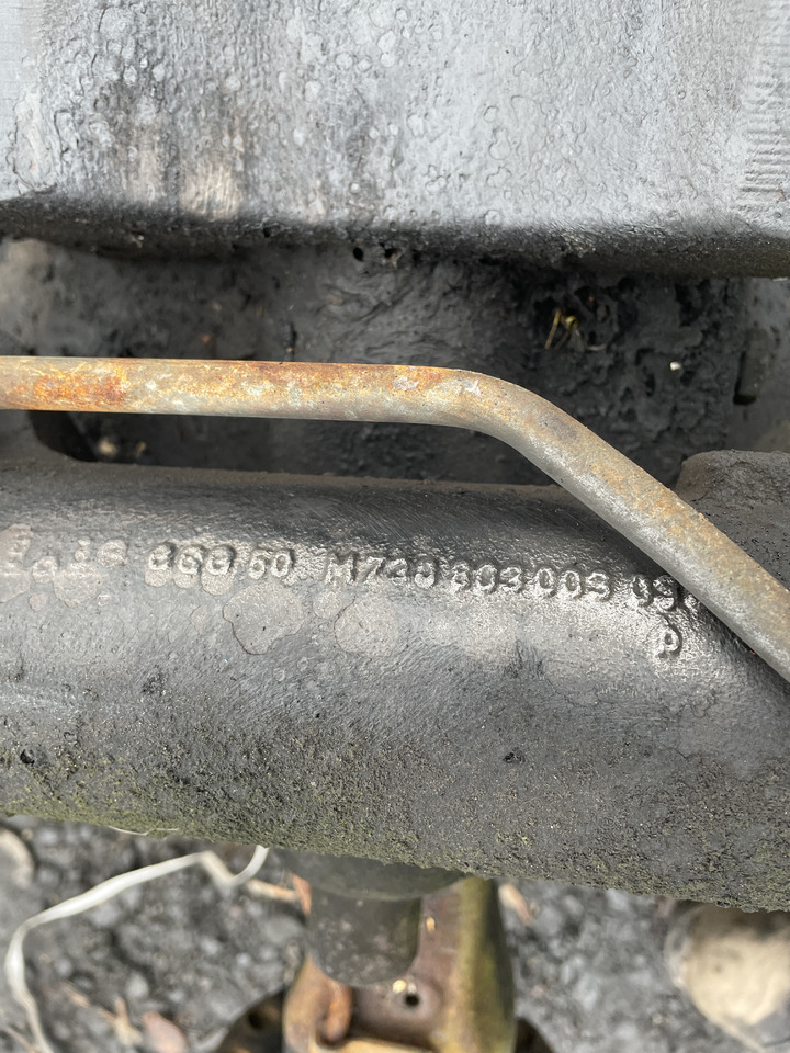 Fendt 209F - zwrotnica mostu przedniego prawa F260310020300 - Käändtelg - Põllutööseade: pilt 4 Fendt 209F - zwrotnica mostu przedniego prawa F260310020300 - Käändtelg - Põllutööseade: pilt 4