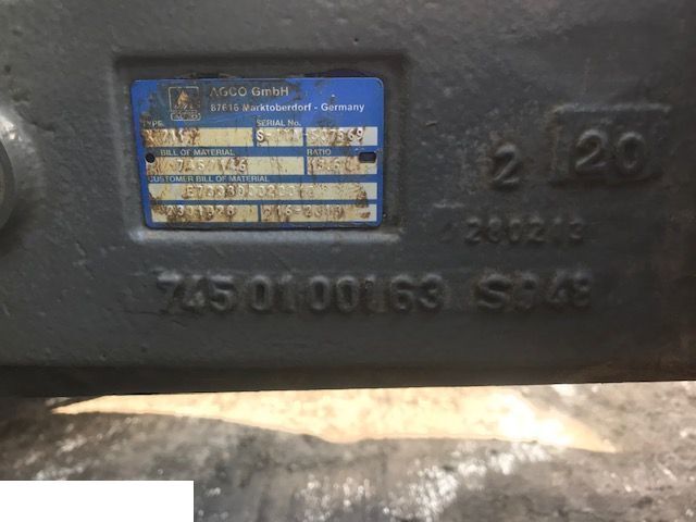 Fendt 700 - Zwrotnica - Käändtelg - Põllutööseade: pilt 1 Fendt 700 - Zwrotnica - Käändtelg - Põllutööseade: pilt 1