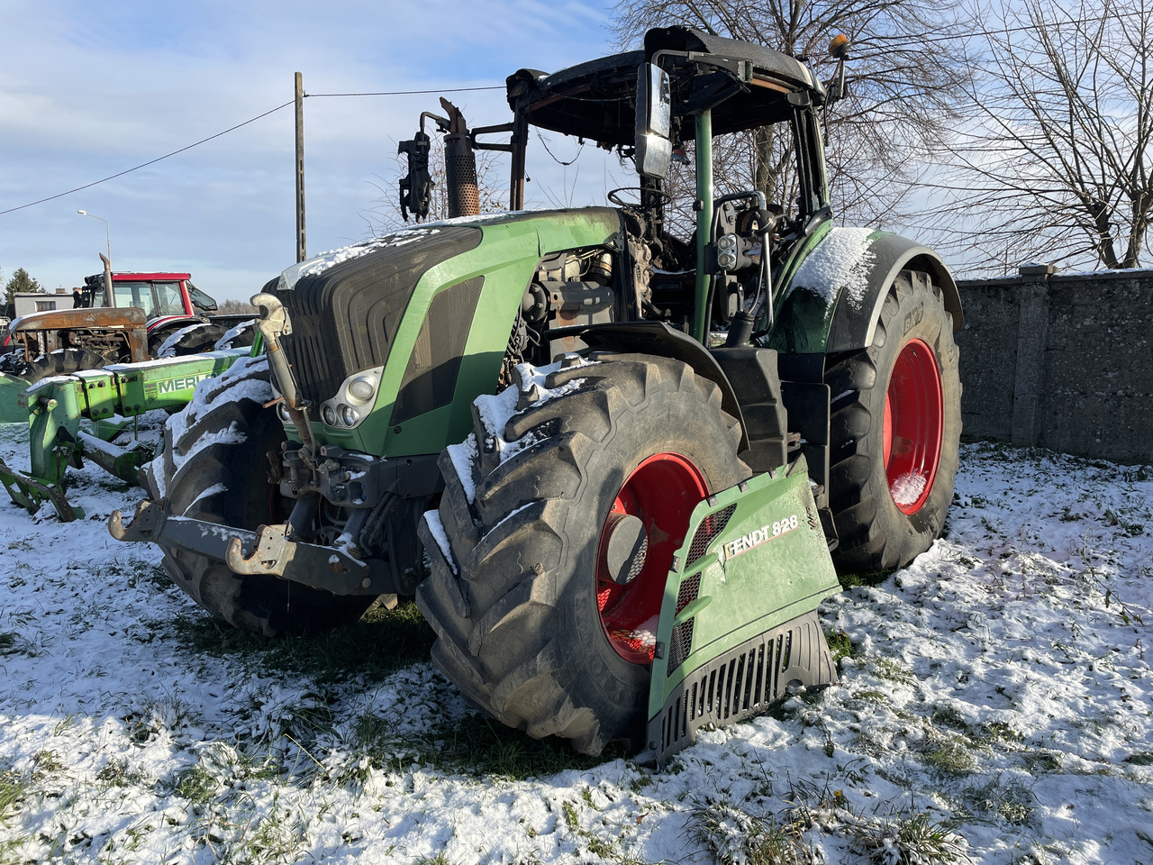 Fendt 828 Vario - błotnik przedni 718701030061 - Poritiib - Põllutööseade: pilt 1 Fendt 828 Vario - błotnik przedni 718701030061 - Poritiib - Põllutööseade: pilt 1