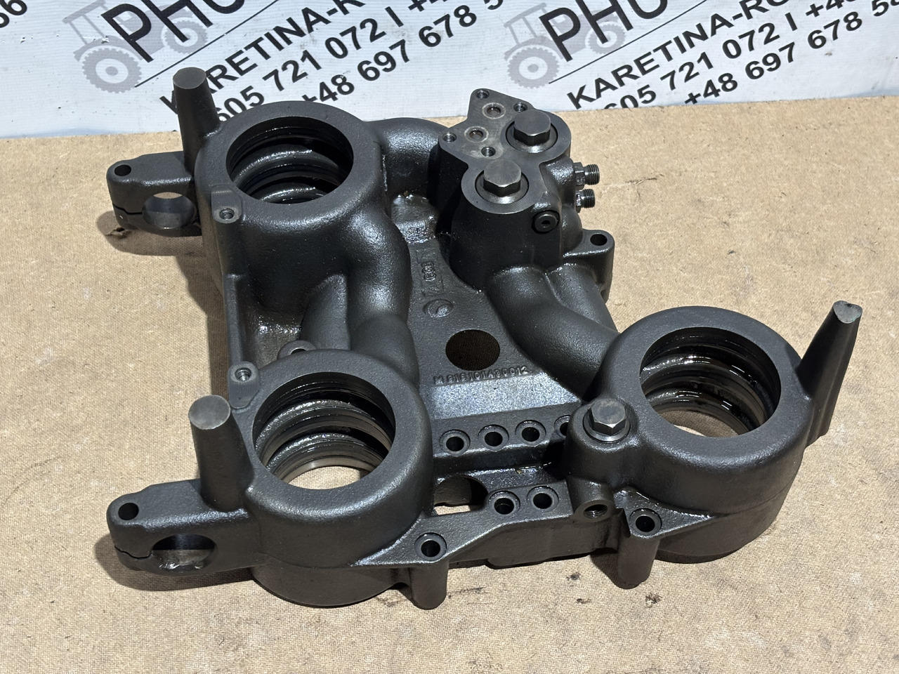 Fendt AGCO ML200 920 924 926 930 Skrzynia Biegów Obudowa M916101430012 - Käigukast - Põllutööseade: pilt 1 Fendt AGCO ML200 920 924 926 930 Skrzynia Biegów Obudowa M916101430012 - Käigukast - Põllutööseade: pilt 1