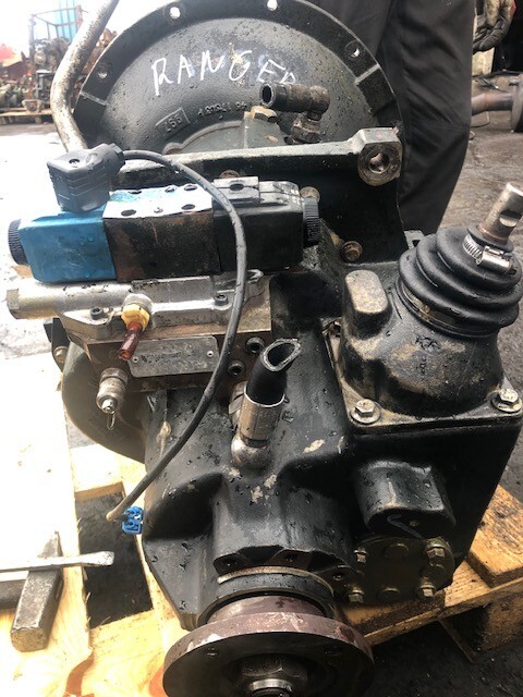 International Transmission 460 164 - Jõuülekanne - Põllutööseade: pilt 4 International Transmission 460 164 - Jõuülekanne - Põllutööseade: pilt 4