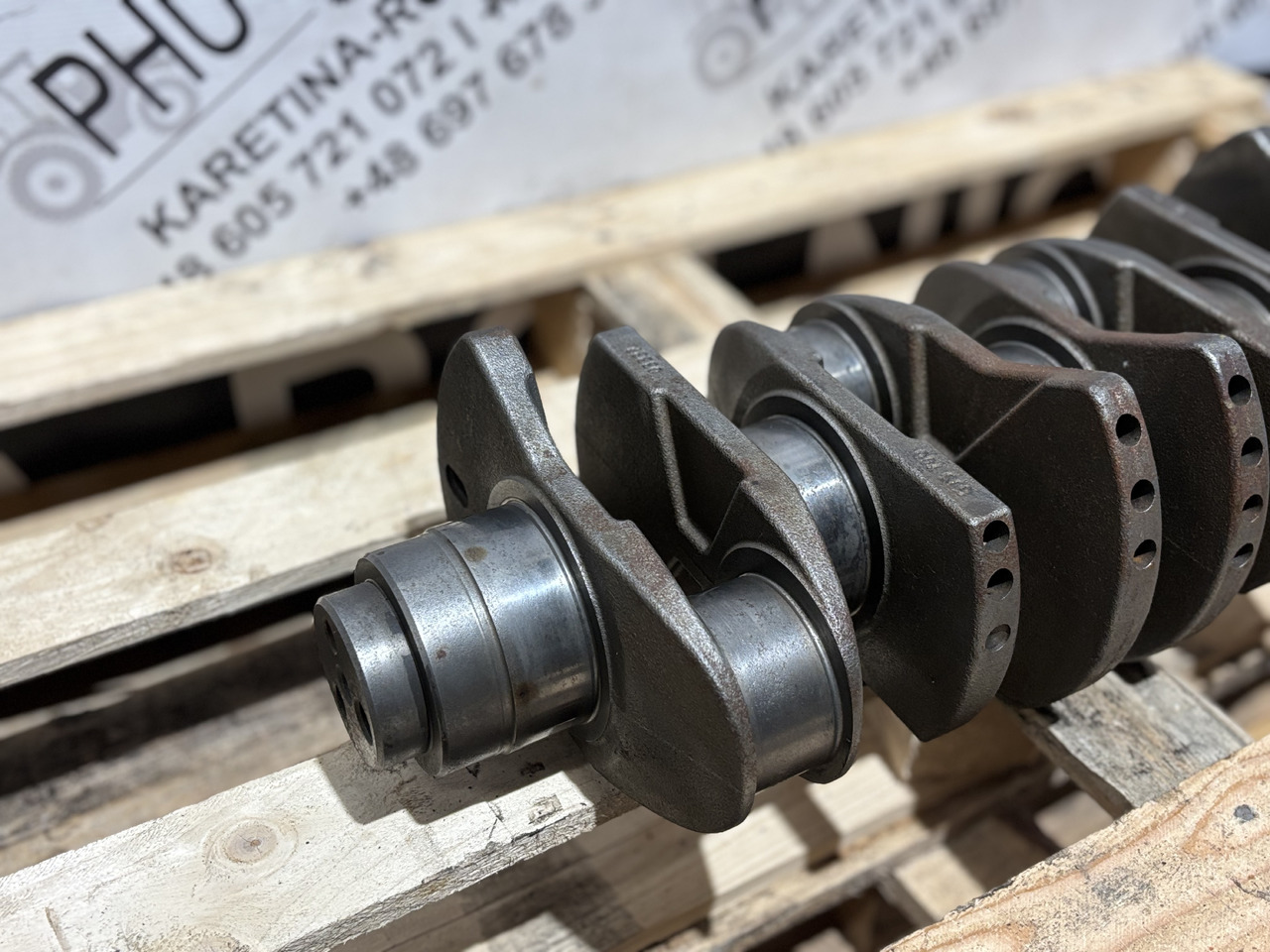 JCB 448 JS200 JS210 JS220 4.8L Max448 Wał Korbowy EMC2903 320/03336 32003336 - Väntvõll - Põllutööseade: pilt 2 JCB 448 JS200 JS210 JS220 4.8L Max448 Wał Korbowy EMC2903 320/03336 32003336 - Väntvõll - Põllutööseade: pilt 2