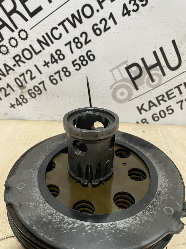 JCB 531, 540, 541, 535, 536 - tarcze tuleja uzębienia tarcz hamulcowych 331/11963 - Pidurikettad - Ehitusmasinad: pilt 1 JCB 531, 540, 541, 535, 536 - tarcze tuleja uzębienia tarcz hamulcowych 331/11963 - Pidurikettad - Ehitusmasinad: pilt 1