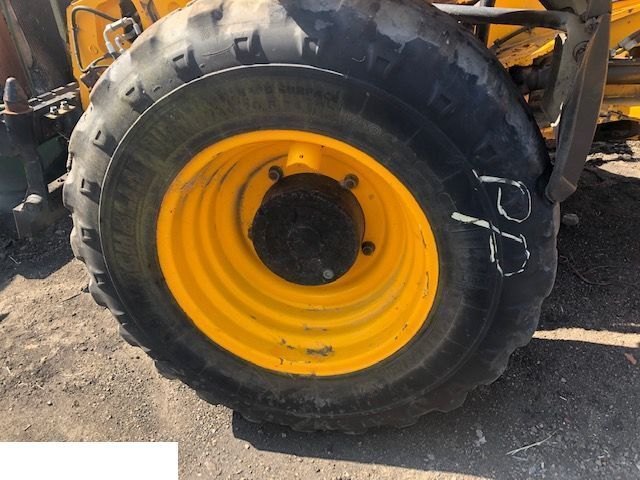 JCB 531-70 -Opona 460/70 R24 - Rehv - Teleskooplaadur: pilt 4 JCB 531-70 -Opona 460/70 R24 - Rehv - Teleskooplaadur: pilt 4