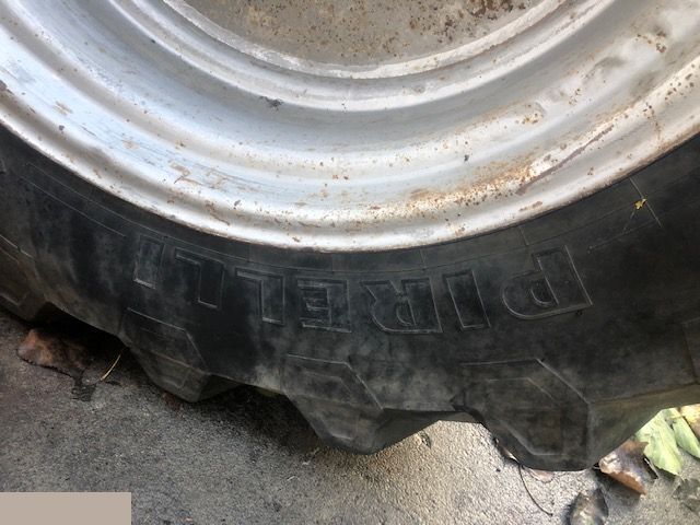 JCB Fastrack - Koła 480/70 R30 - Komplektne ratas - Põllutööseade: pilt 3 JCB Fastrack - Koła 480/70 R30 - Komplektne ratas - Põllutööseade: pilt 3