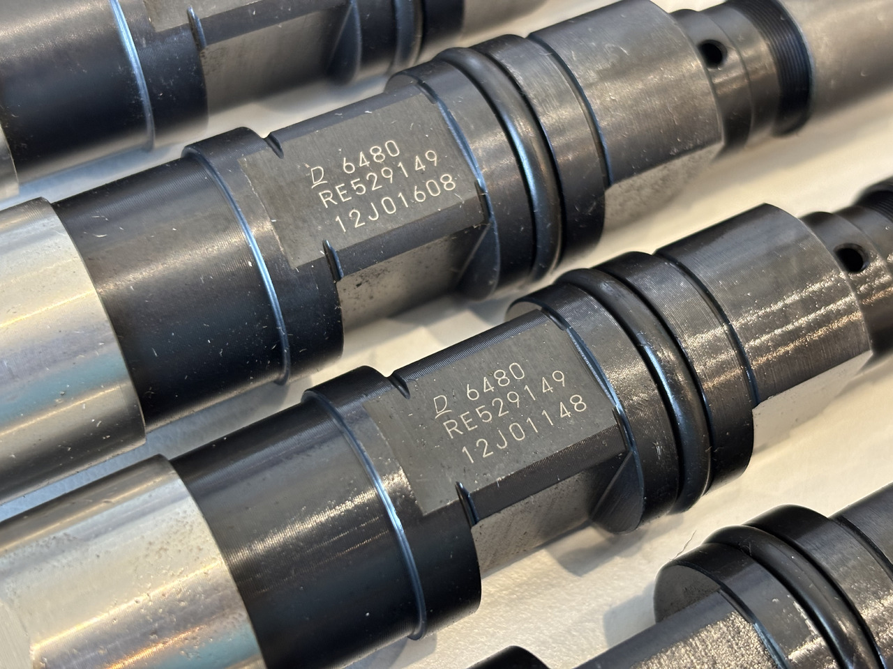 JOHN DEERE Wtryskiwacz RE529149, RE528407, RE546776 Po regeneracji - Sissepritse - Põllutööseade: pilt 2 JOHN DEERE Wtryskiwacz RE529149, RE528407, RE546776 Po regeneracji - Sissepritse - Põllutööseade: pilt 2