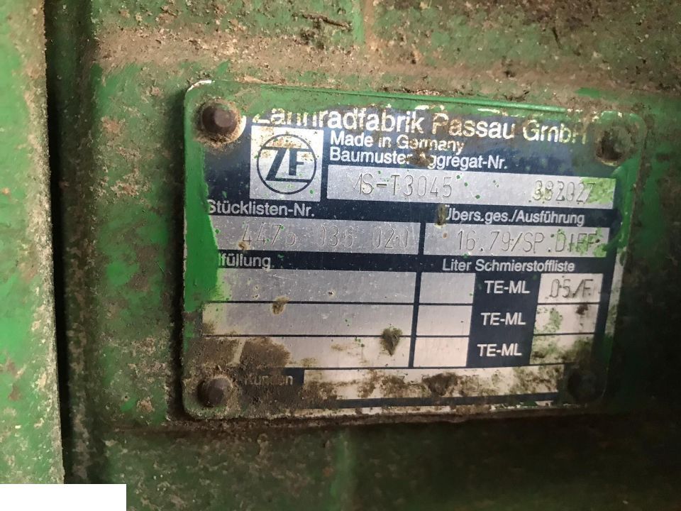 John Deere 3400 - CZĘŚCI - Silnik - Mootor - Teleskooplaadur: pilt 4 John Deere 3400 - CZĘŚCI - Silnik - Mootor - Teleskooplaadur: pilt 4