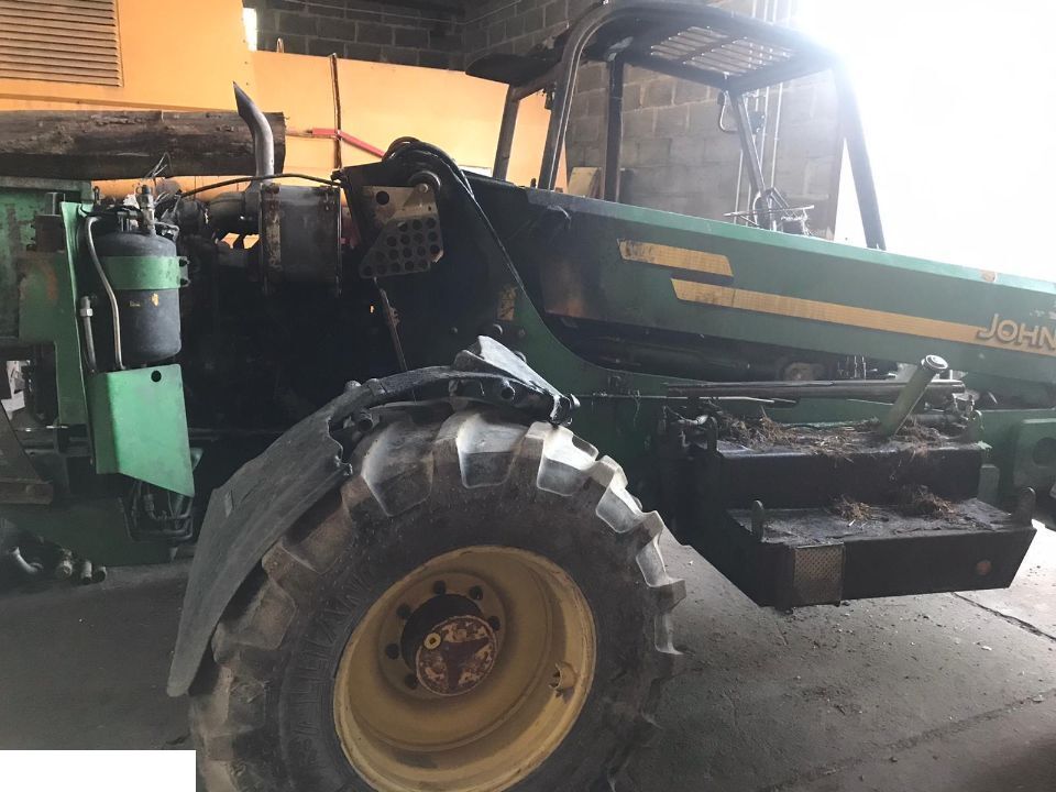 John Deere 3400 - CZĘŚCI - Silnik - Mootor - Teleskooplaadur: pilt 1 John Deere 3400 - CZĘŚCI - Silnik - Mootor - Teleskooplaadur: pilt 1