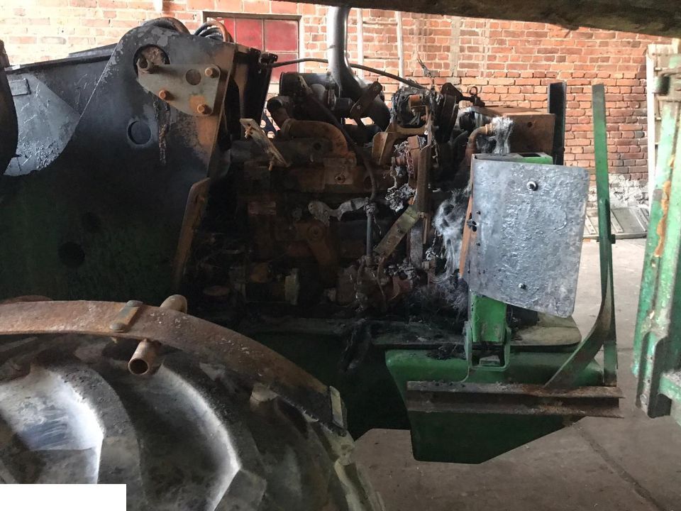 John Deere 3400 - CZĘŚCI - Silnik - Mootor - Teleskooplaadur: pilt 2 John Deere 3400 - CZĘŚCI - Silnik - Mootor - Teleskooplaadur: pilt 2