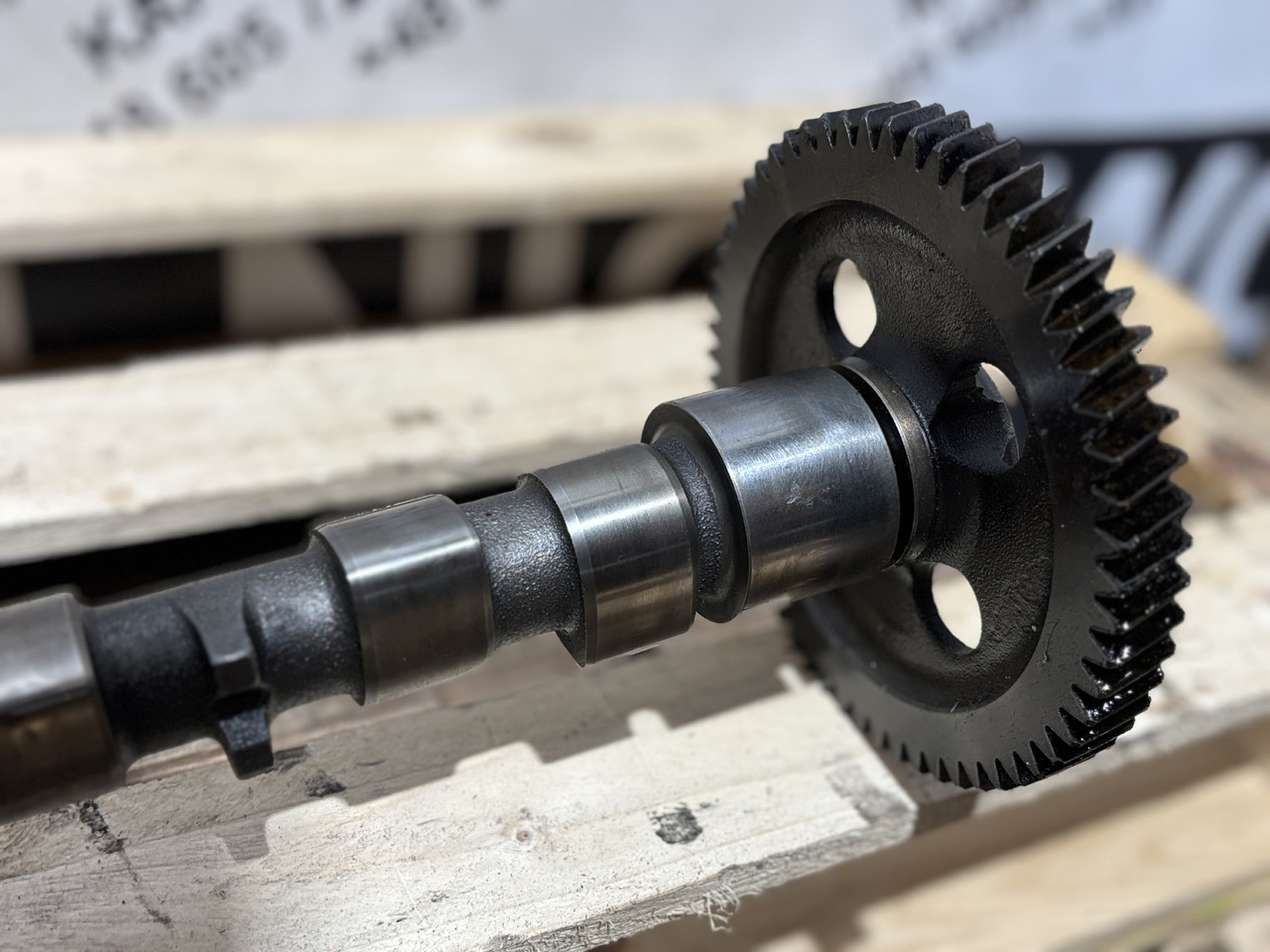 John Deere 4045t 6215 Wałek Rozrządu R504534 RE56375 R516237 - Nukkvõll - Põllutööseade: pilt 1 John Deere 4045t 6215 Wałek Rozrządu R504534 RE56375 R516237 - Nukkvõll - Põllutööseade: pilt 1