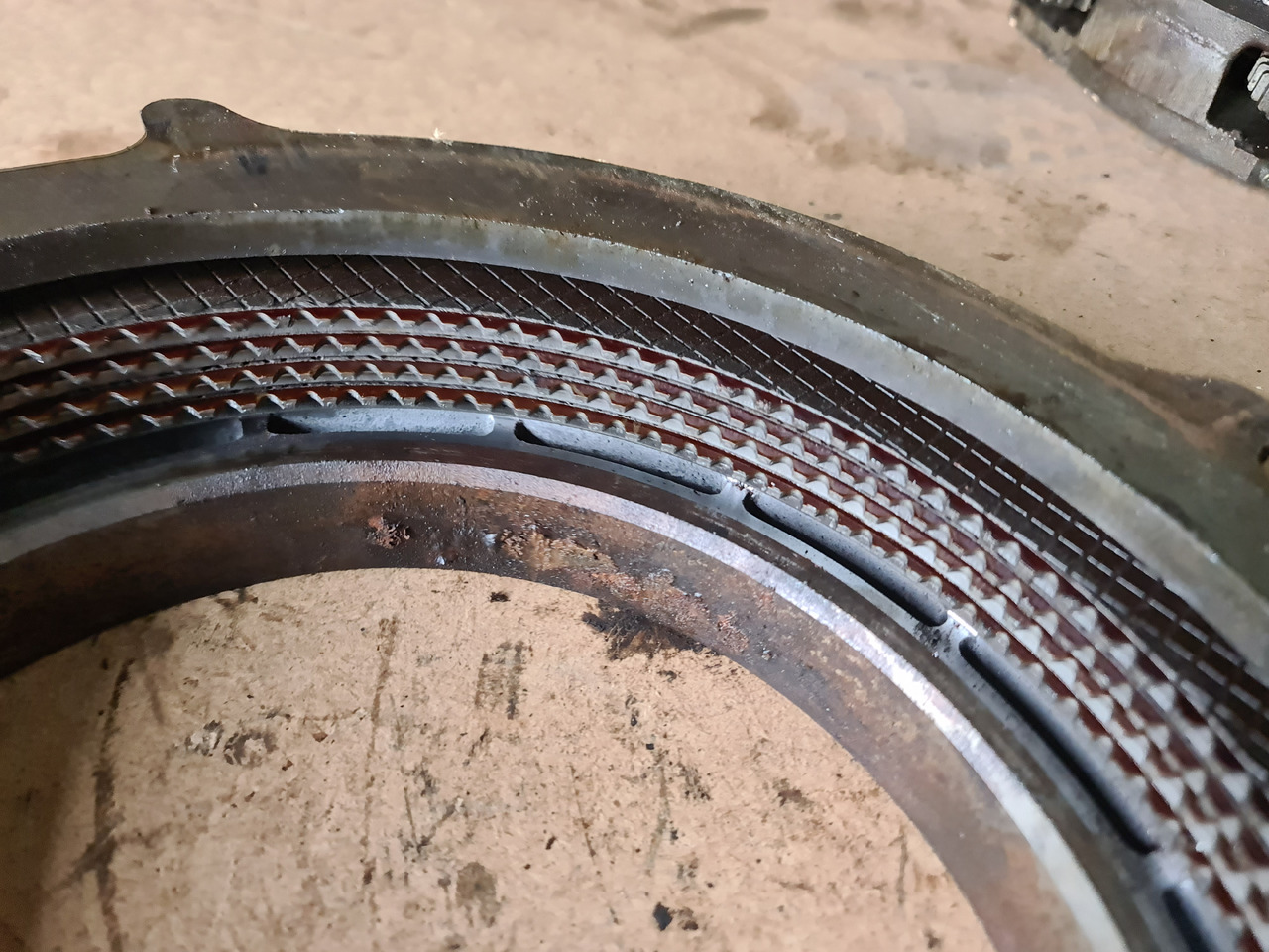 John Deere 4650 4850 Obudowa Hamulca Tłoka Hamulcowego R72041 R72042 - Piduriosad - Põllutööseade: pilt 5 John Deere 4650 4850 Obudowa Hamulca Tłoka Hamulcowego R72041 R72042 - Piduriosad - Põllutööseade: pilt 5