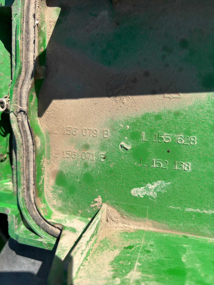 John Deere 6010 6200 6400 6510 Pokrywa obudowy filtra powietrza kabinowego AL153003 - Kabiini filter - Põllutööseade: pilt 3 John Deere 6010 6200 6400 6510 Pokrywa obudowy filtra powietrza kabinowego AL153003 - Kabiini filter - Põllutööseade: pilt 3