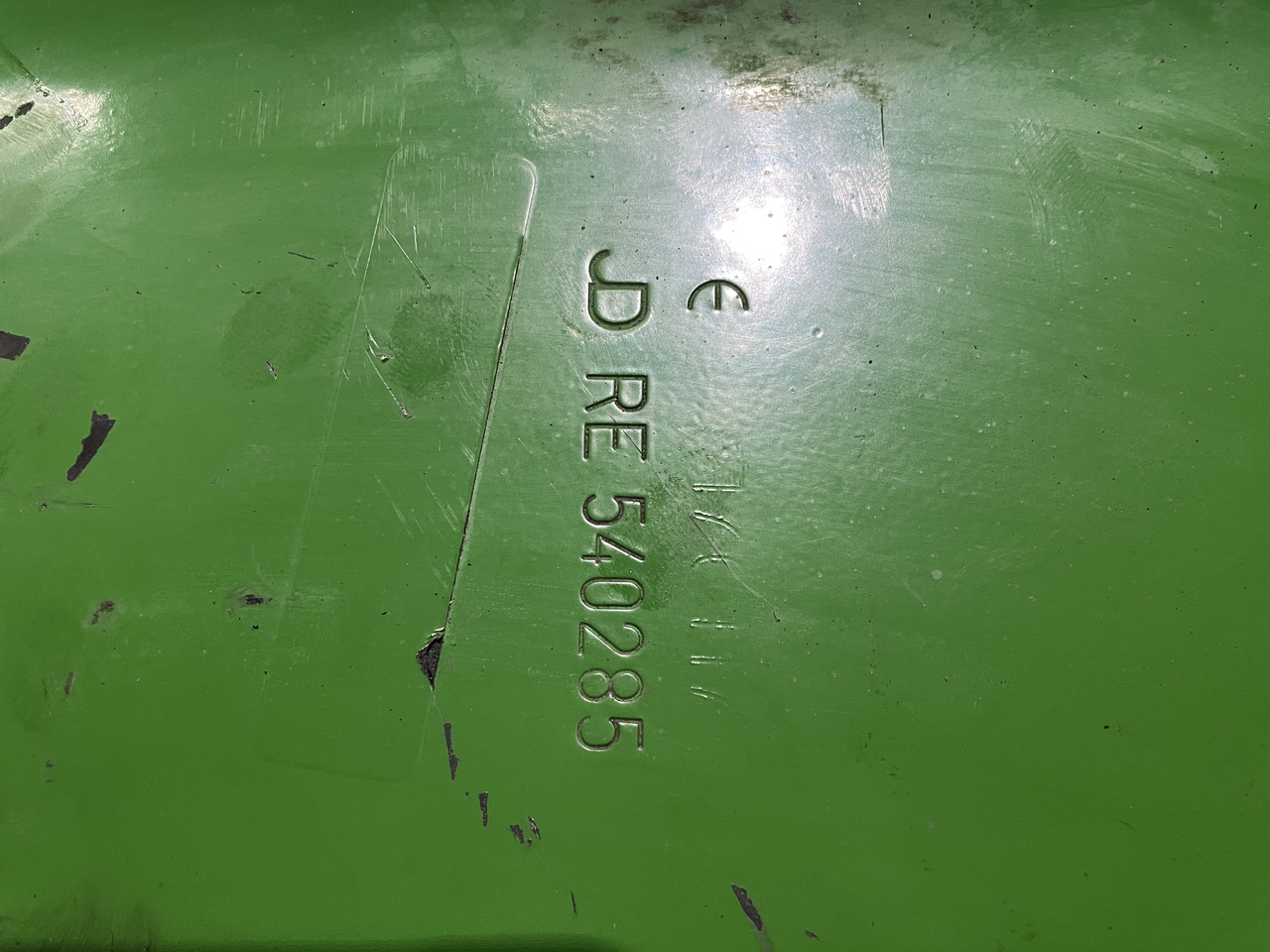 John Deere 6068 - miska olejowa RE540285 - Õlivann - Põllutööseade: pilt 3 John Deere 6068 - miska olejowa RE540285 - Õlivann - Põllutööseade: pilt 3