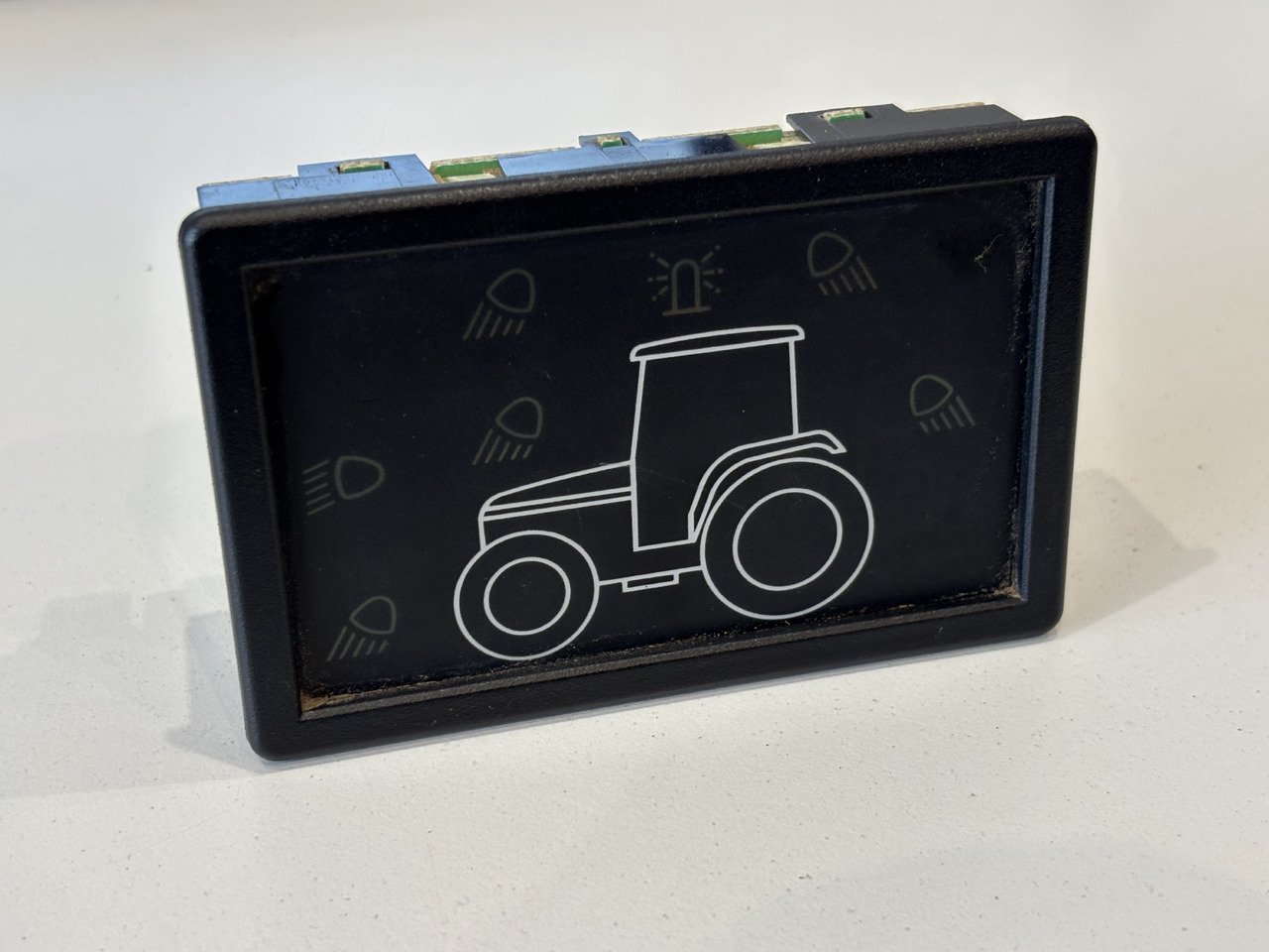 John Deere 6110 6210 Konsola Monitora Wyświetlacz Panel AL114038 AL117818 L115251 - Armatuurlaud - Põllutööseade: pilt 1 John Deere 6110 6210 Konsola Monitora Wyświetlacz Panel AL114038 AL117818 L115251 - Armatuurlaud - Põllutööseade: pilt 1