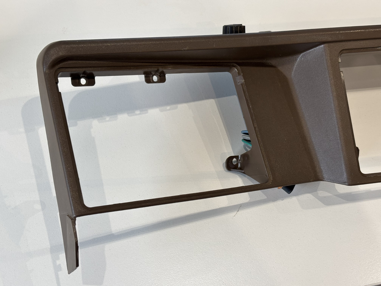 John Deere 6110 6210 Obudowa Ramka Mocowanie L165832 - Kabiin ja interjöör - Põllutööseade: pilt 2 John Deere 6110 6210 Obudowa Ramka Mocowanie L165832 - Kabiin ja interjöör - Põllutööseade: pilt 2