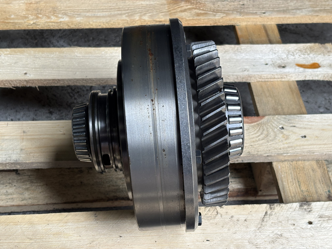 John Deere 6140 6150 Kosz Sprzęgła WOM KOMPLET R178010 R129767 - Sidur ja varuosad - Põllutööseade: pilt 4 John Deere 6140 6150 Kosz Sprzęgła WOM KOMPLET R178010 R129767 - Sidur ja varuosad - Põllutööseade: pilt 4