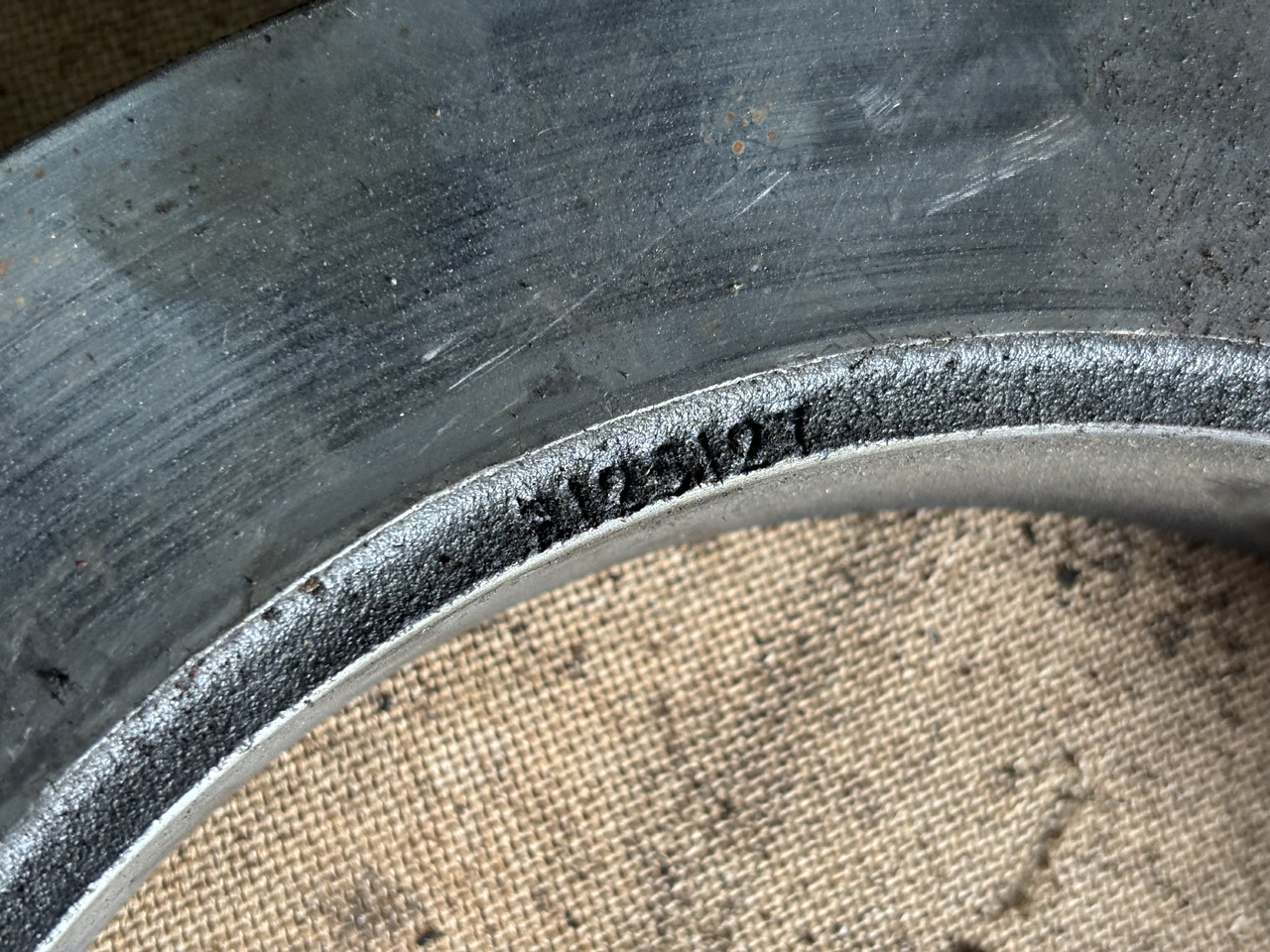 John Deere 6140 6800 6900 7420 7500 Docisk Hamulca Płytka R125127 - Piduriosad - Põllutööseade: pilt 2 John Deere 6140 6800 6900 7420 7500 Docisk Hamulca Płytka R125127 - Piduriosad - Põllutööseade: pilt 2