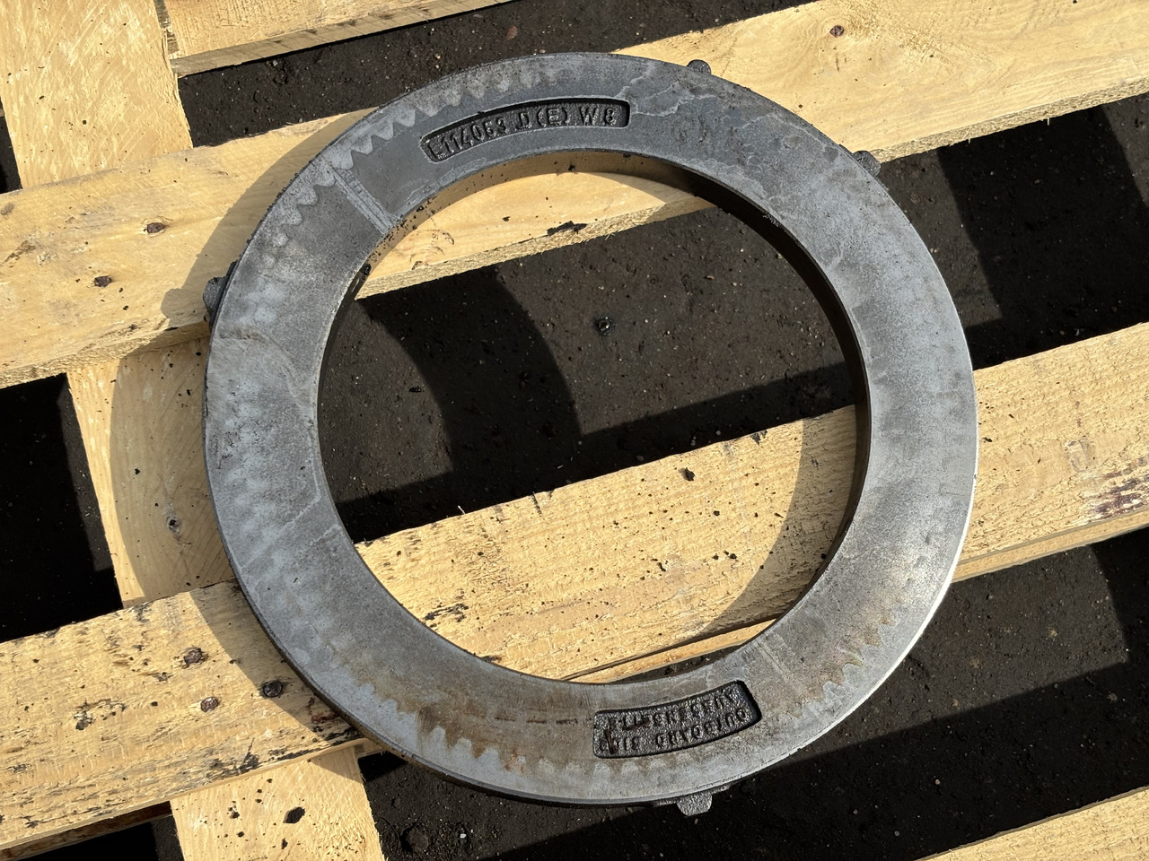 John Deere 6630 Tarcza Płytka Hamulcowa L114053 - Pidurikettad - Põllutööseade: pilt 1 John Deere 6630 Tarcza Płytka Hamulcowa L114053 - Pidurikettad - Põllutööseade: pilt 1