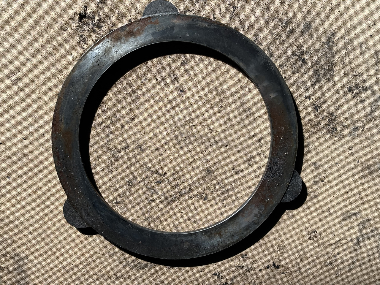 John Deere 7200 7230 7630 7830 7930 7M 230 Docisk Hamulca Płytka R226506 R240743 - Pidurikettad - Põllutööseade: pilt 4 John Deere 7200 7230 7630 7830 7930 7M 230 Docisk Hamulca Płytka R226506 R240743 - Pidurikettad - Põllutööseade: pilt 4