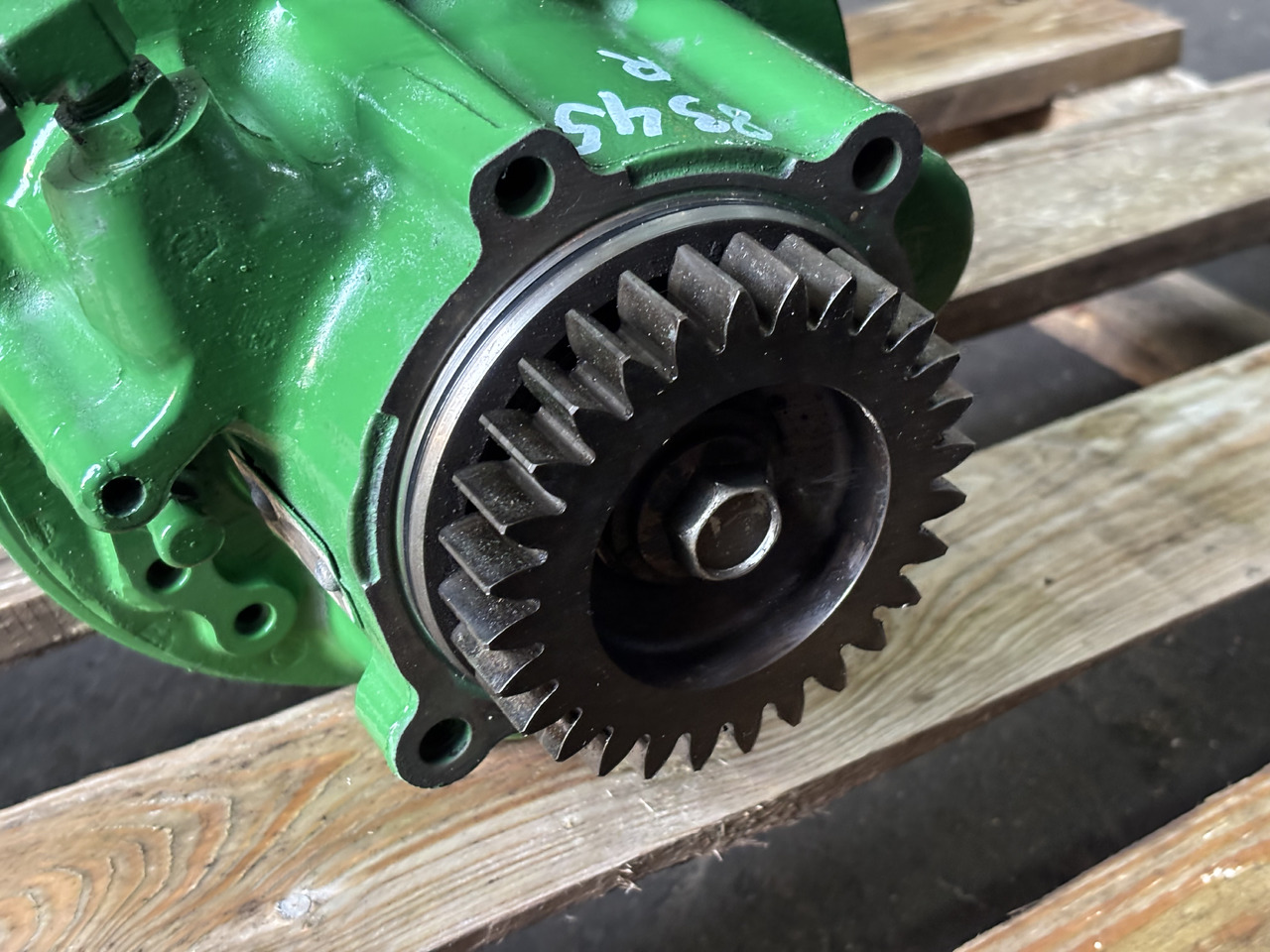 John Deere 8260R 8285R 8360R 8400R 9360R Napęd Wentylatora RE578435 - Puhur - Traktor: pilt 1 John Deere 8260R 8285R 8360R 8400R 9360R Napęd Wentylatora RE578435 - Puhur - Traktor: pilt 1