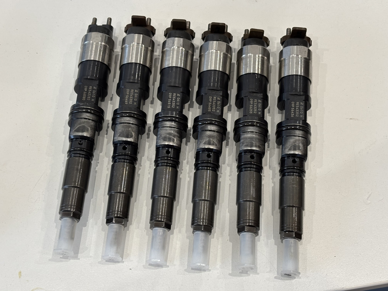 John Deere 9.0L HPCR RE543352 Wtryskiwacz Wtryskiwacze 095000-0610 RE543605 0610 PO REGENERACJI - Sissepritse - Põllutööseade: pilt 1 John Deere 9.0L HPCR RE543352 Wtryskiwacz Wtryskiwacze 095000-0610 RE543605 0610 PO REGENERACJI - Sissepritse - Põllutööseade: pilt 1