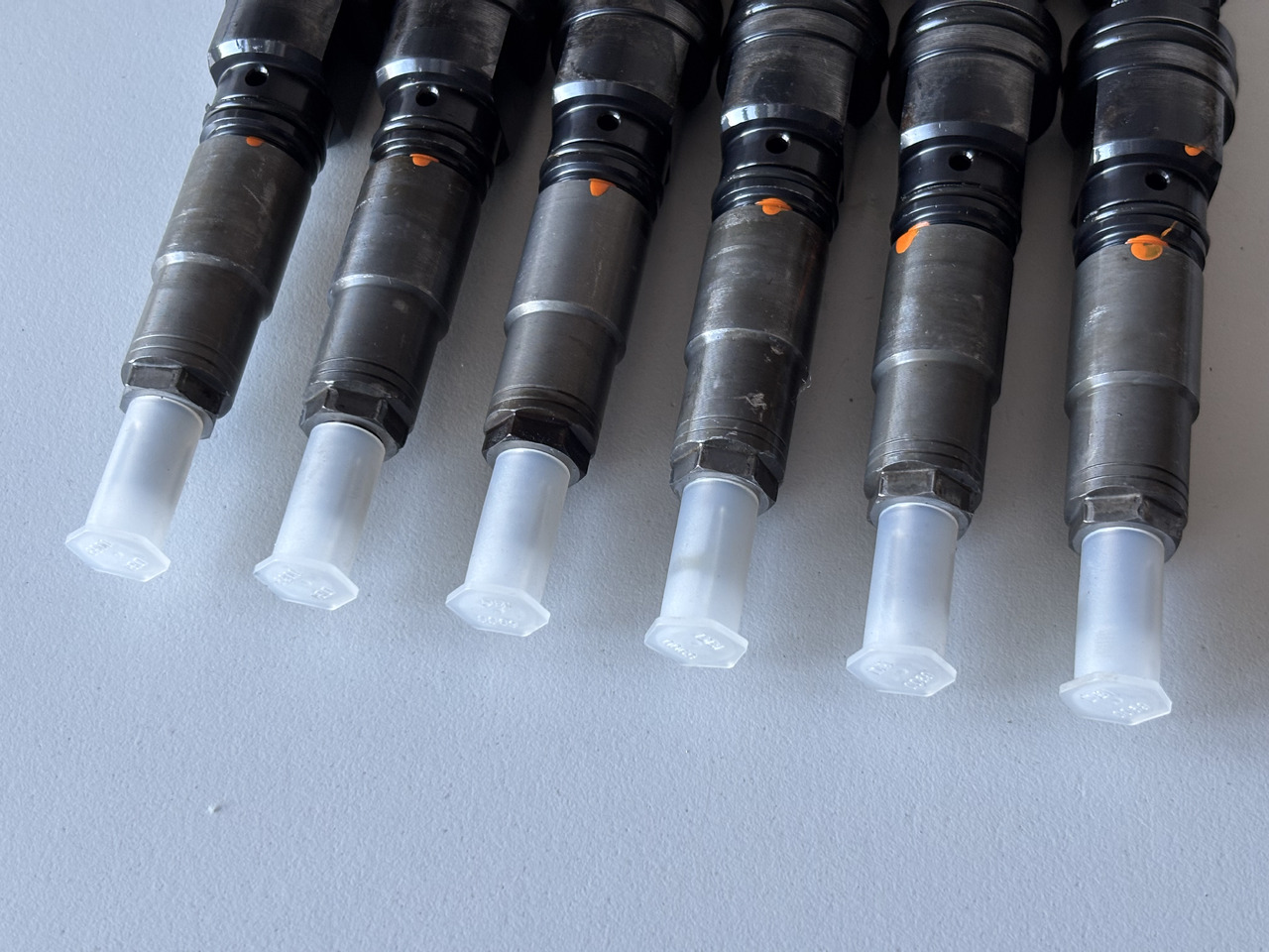 John Deere G3 RE543351 Wtryskiwacz Wtryskiwacze RE545562 AP582907 PO REGENERACJI - Sissepritse - Põllutööseade: pilt 2 John Deere G3 RE543351 Wtryskiwacz Wtryskiwacze RE545562 AP582907 PO REGENERACJI - Sissepritse - Põllutööseade: pilt 2