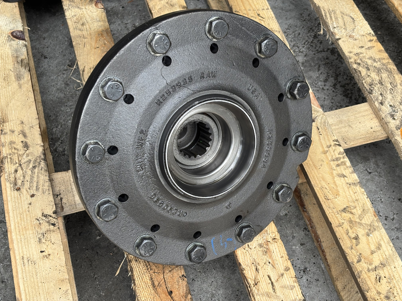 John Deere Mechanizm Różnicowy Reduktor R129583 R255179 R253935 R253934 R290636 - Diferentsiaalvarustus - Põllutööseade: pilt 3 John Deere Mechanizm Różnicowy Reduktor R129583 R255179 R253935 R253934 R290636 - Diferentsiaalvarustus - Põllutööseade: pilt 3