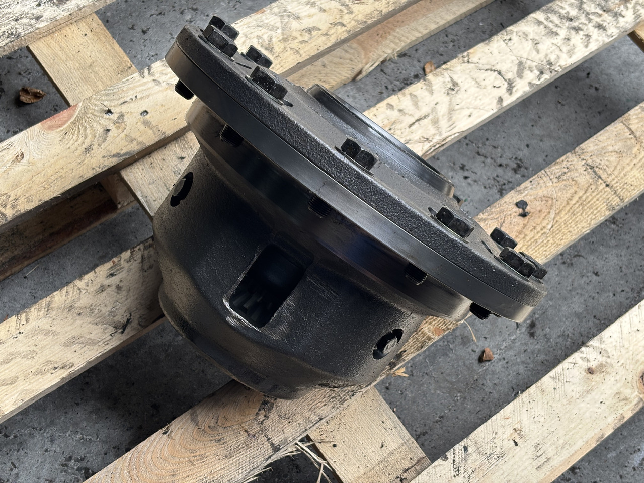 John Deere Mechanizm Różnicowy Reduktor R129583 R255179 R253935 R253934 R290636 - Diferentsiaalvarustus - Põllutööseade: pilt 1 John Deere Mechanizm Różnicowy Reduktor R129583 R255179 R253935 R253934 R290636 - Diferentsiaalvarustus - Põllutööseade: pilt 1