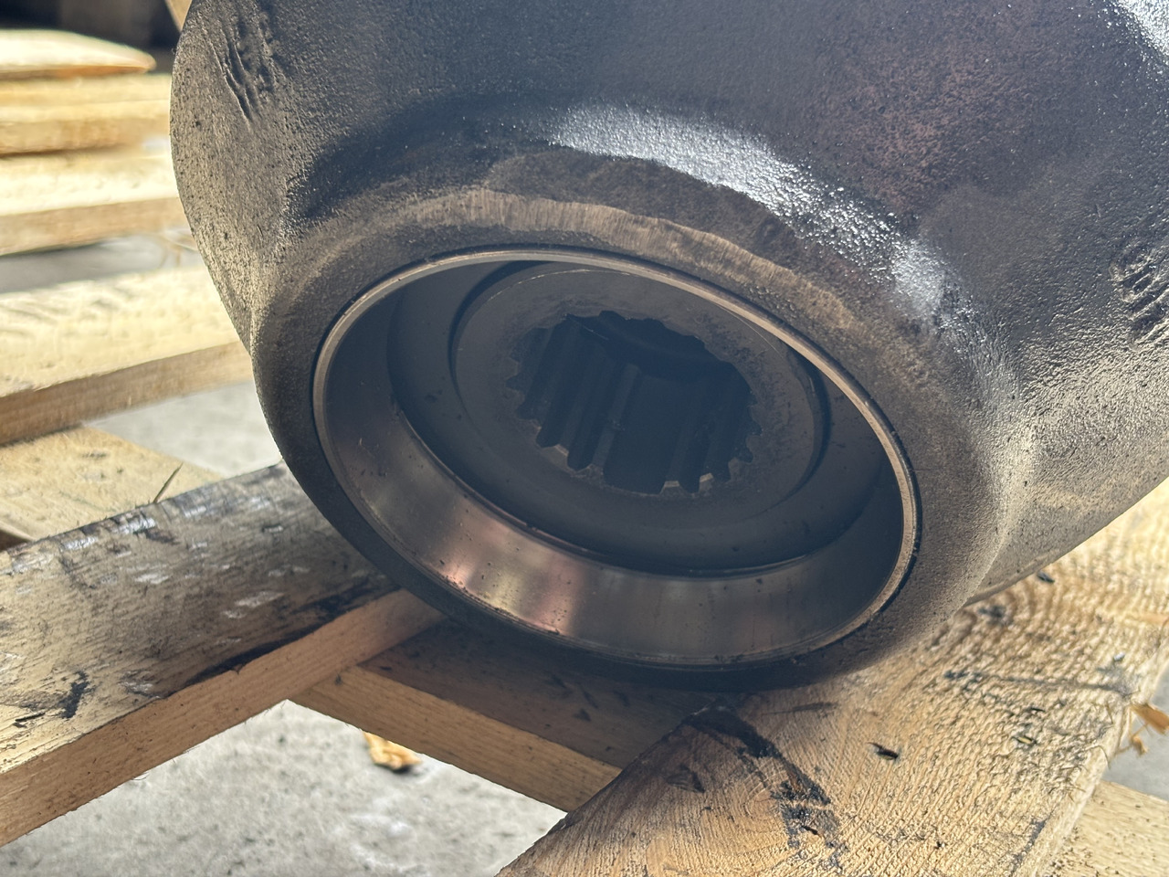 John Deere Mechanizm Różnicowy Reduktor R129583 R255179 R253935 R253934 R290636 - Diferentsiaalvarustus - Põllutööseade: pilt 2 John Deere Mechanizm Różnicowy Reduktor R129583 R255179 R253935 R253934 R290636 - Diferentsiaalvarustus - Põllutööseade: pilt 2