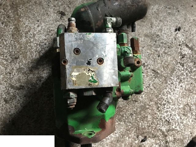 John Deere - Pompa Oleju - Õlipump - Põllutööseade: pilt 2 John Deere - Pompa Oleju - Õlipump - Põllutööseade: pilt 2