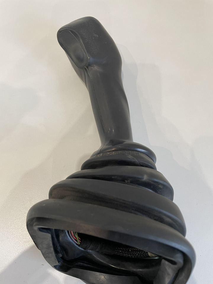 Joystick dżwignia do koparki Rexroth Komatsu CAT JCB Case - Kabiin ja interjöör - Ekskavaator: pilt 1 Joystick dżwignia do koparki Rexroth Komatsu CAT JCB Case - Kabiin ja interjöör - Ekskavaator: pilt 1