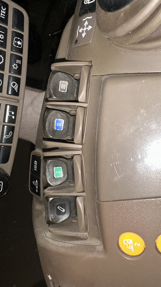 Klawisze hydrauliki john deere panel sterowania - Armatuurlaud - Põllutööseade: pilt 1 Klawisze hydrauliki john deere panel sterowania - Armatuurlaud - Põllutööseade: pilt 1