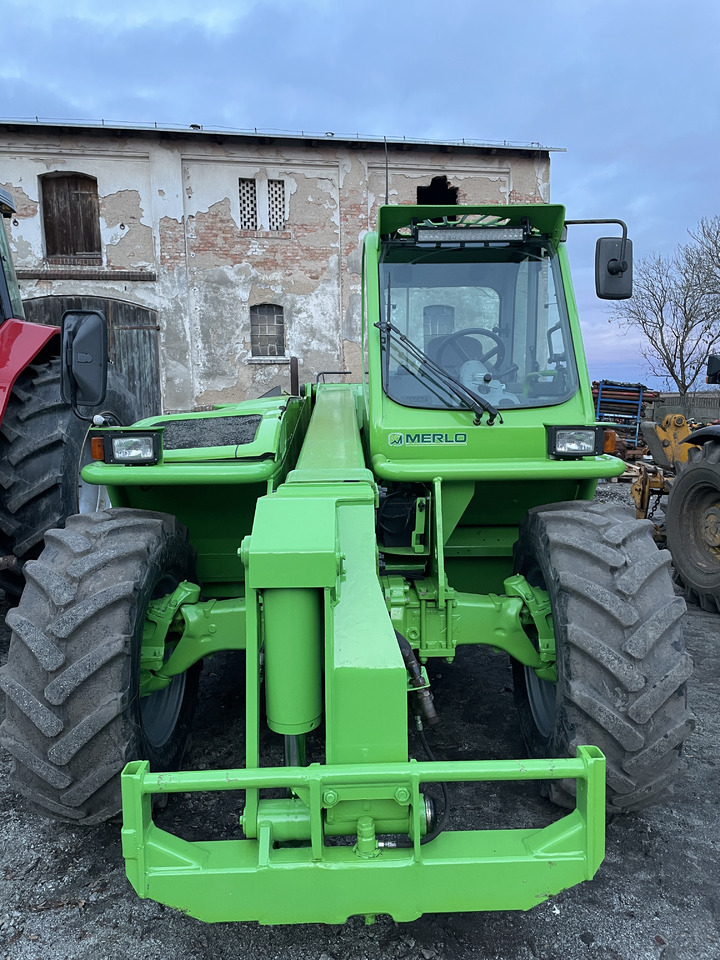 Ładowarka teleskopowa Merlo Turbofarmer P34.7 Plus 2009r. - Teleskooplaadur: pilt 2 Ładowarka teleskopowa Merlo Turbofarmer P34.7 Plus 2009r. - Teleskooplaadur: pilt 2