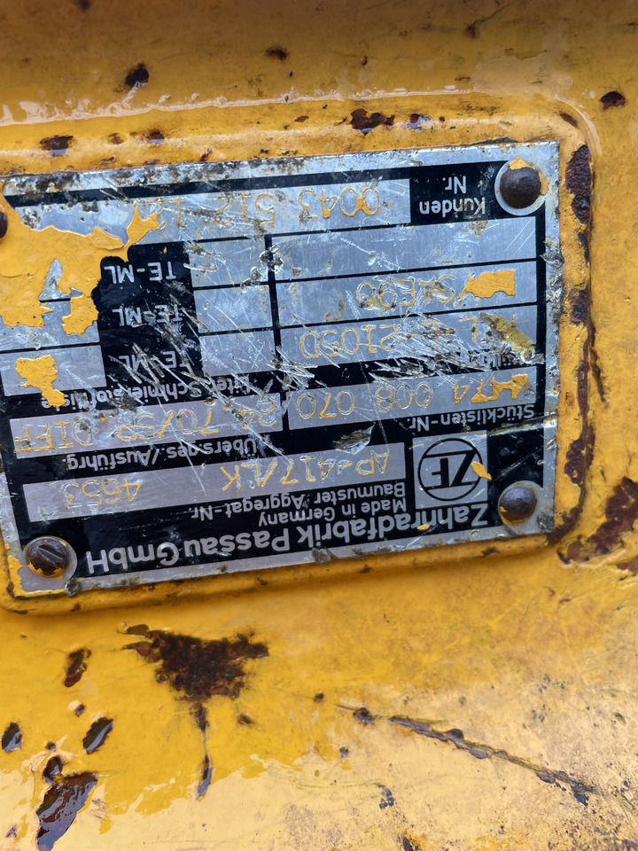 Liebherr 541 546 564 574 - oś napędowa most ZF AP-417/LK 4474008070 - Telg ja varuosad - Ehitusmasinad: pilt 5 Liebherr 541 546 564 574 - oś napędowa most ZF AP-417/LK 4474008070 - Telg ja varuosad - Ehitusmasinad: pilt 5